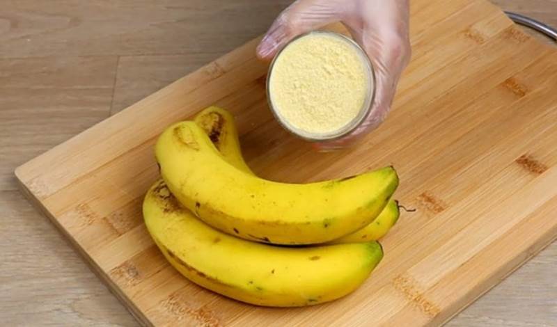bolinho de banana com fubá