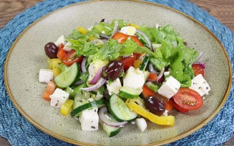 Salada Grega Ligeira F Cil E Deliciosa Receitas Dicas De V