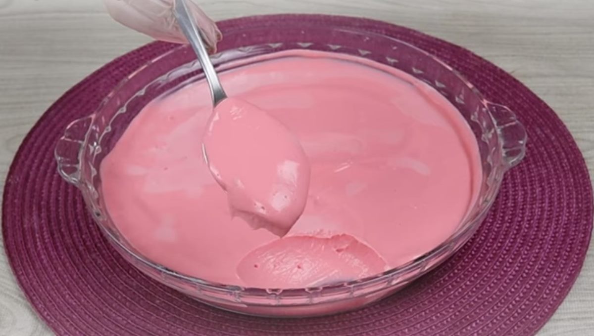 mousse de morango com tang mousse de morango com tang